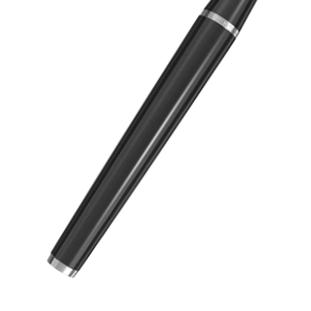 Scrikss Metropolis 78 Medium Nib Fountain Pen Black body on a white background