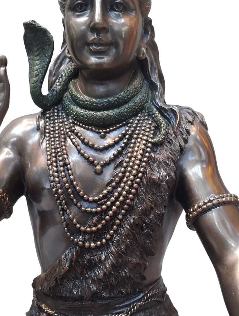 Shankar Sitting Statue