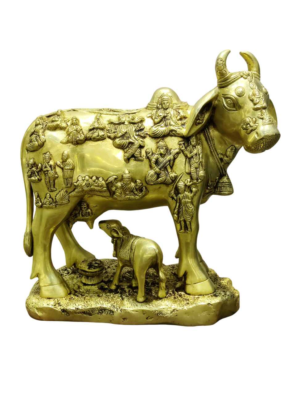 Golden Kamadhenu Cow Idol – Divine Prosperity & Sacred Abundance