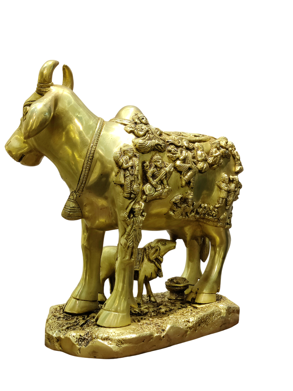 Golden Kamadhenu Cow Idol – Divine Prosperity & Sacred Abundance