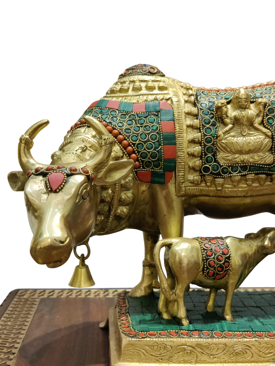 Royal Kamadhenu Cow & Calf Idol – Multicolor Prosperity Symbol