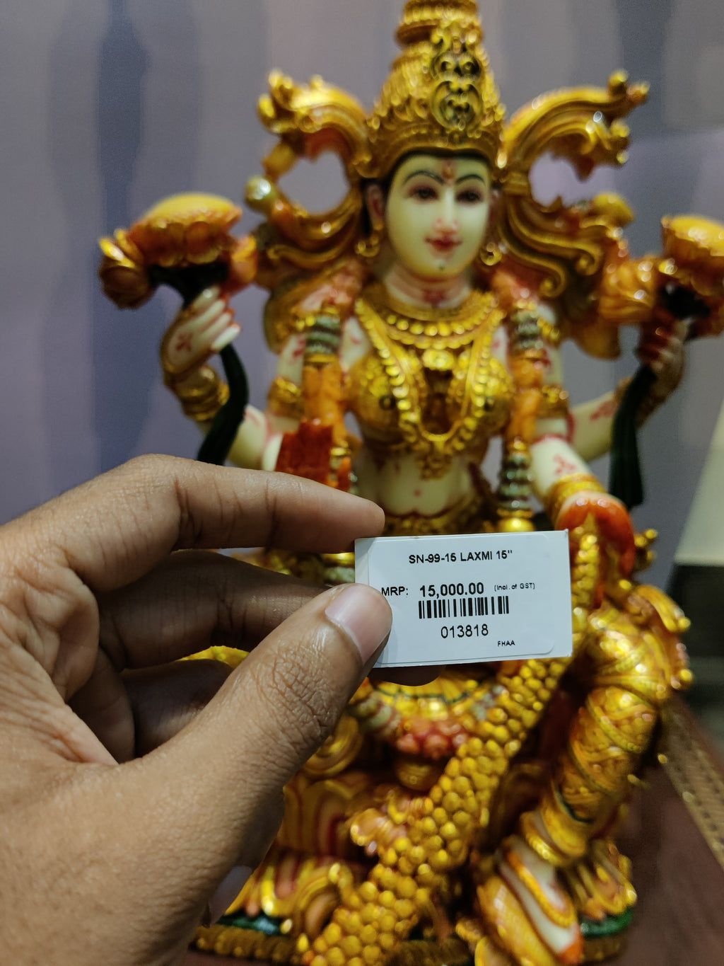 Divine Brass Goddess Lakshmi Idol – Wealth & Prosperity Statue