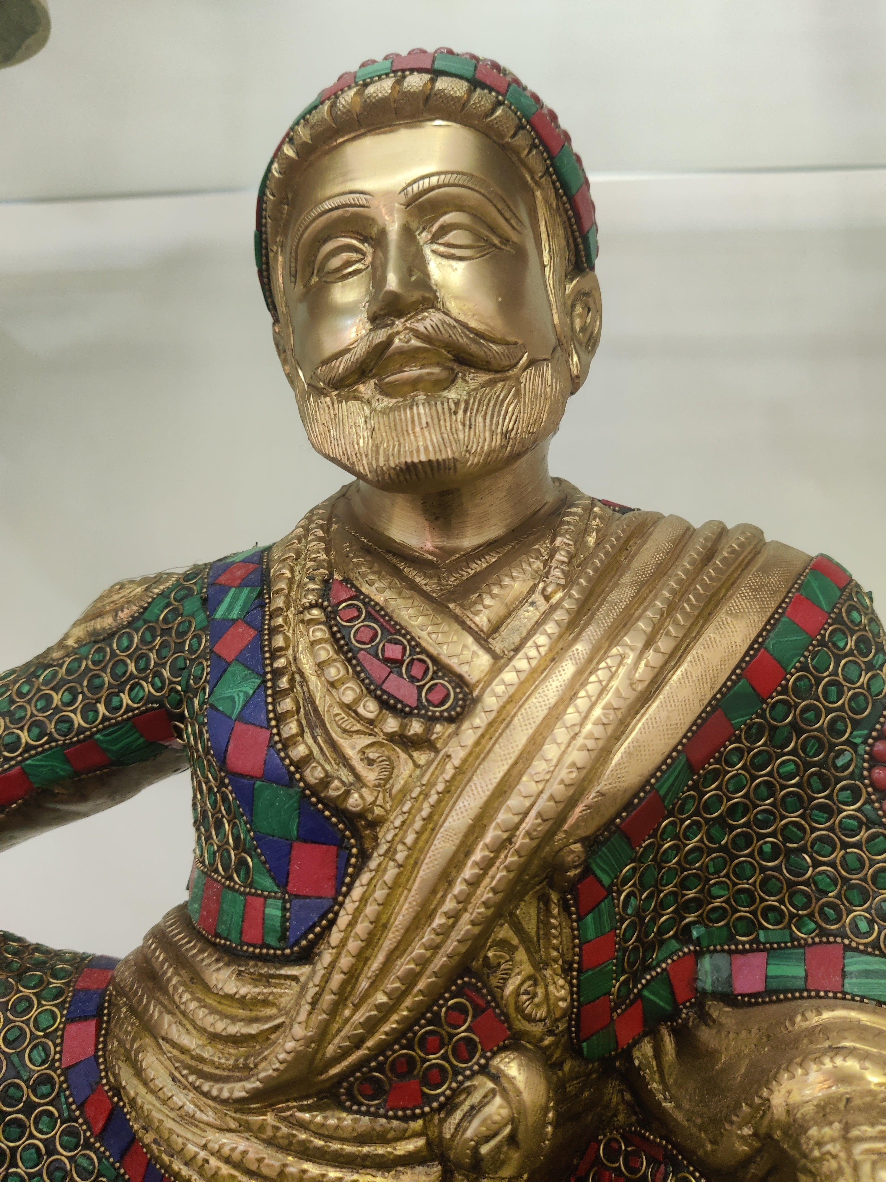 Royal Maharaja Brass Statue – Vintage Heritage Décor