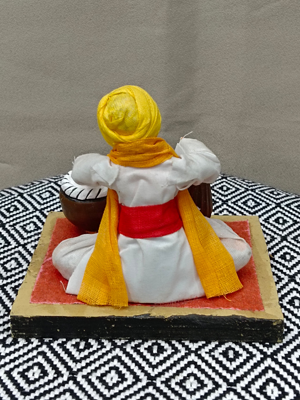 Warkari Terracotta Statue – Traditional Maharashtrian Devotional