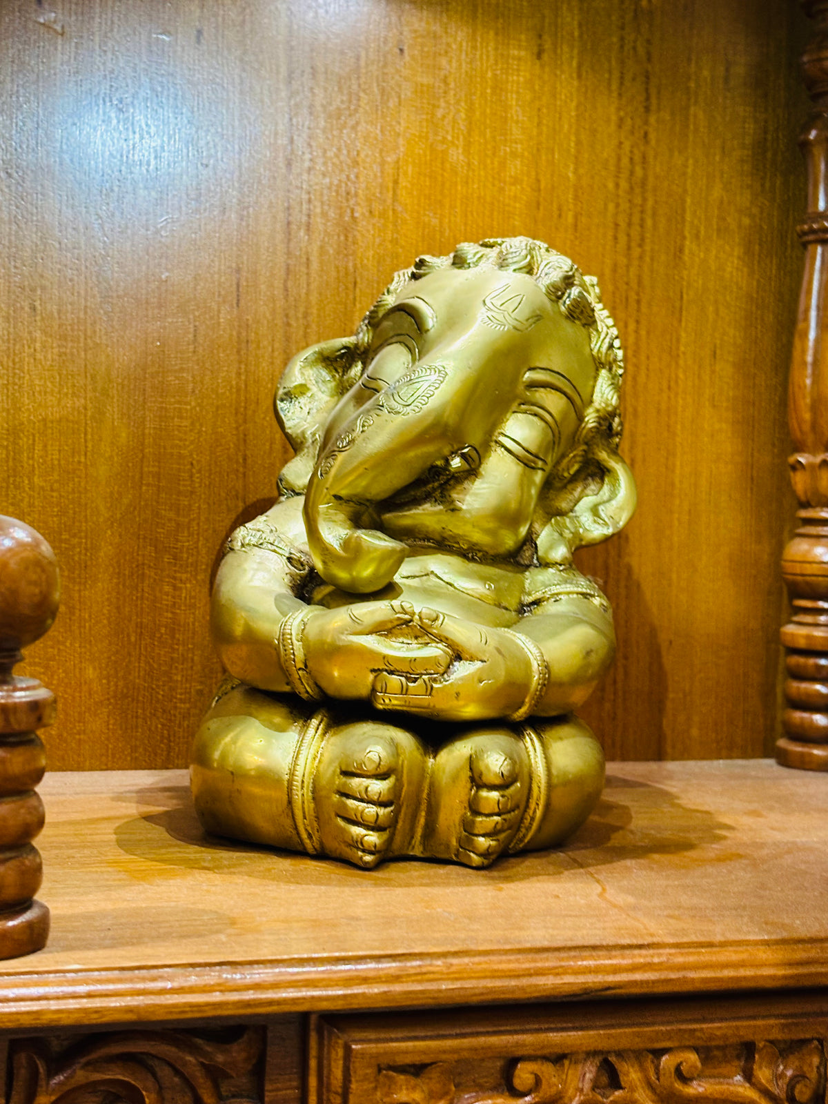 Golden Lord Ganesha Idol – Home of Blessings