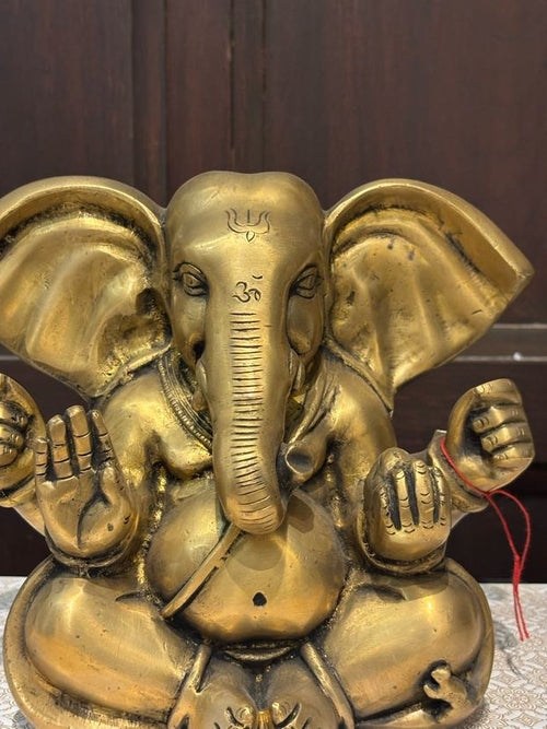 Brass Lord Ganesha Idol – Traditional Golden Blessings