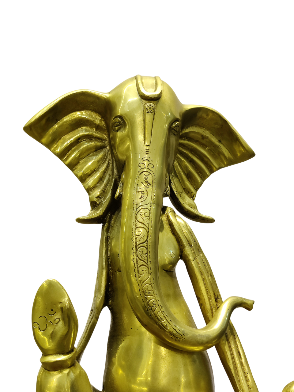 Golden Seated Lord Ganesha Idol – Minimalist Brass Divine Elegance