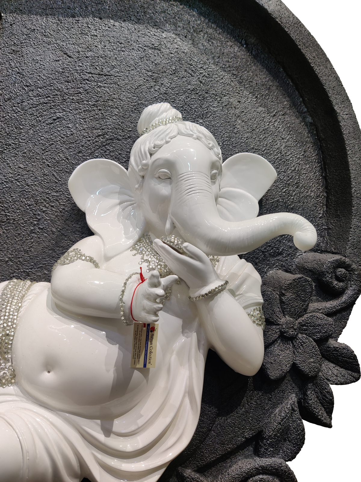 Elegant Lord Ganesha Statue