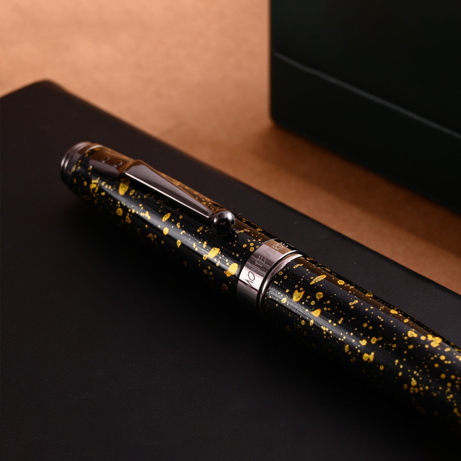 Monteverde Invincia Vega Fountain Pen - Starlight Yellow - penpencilink