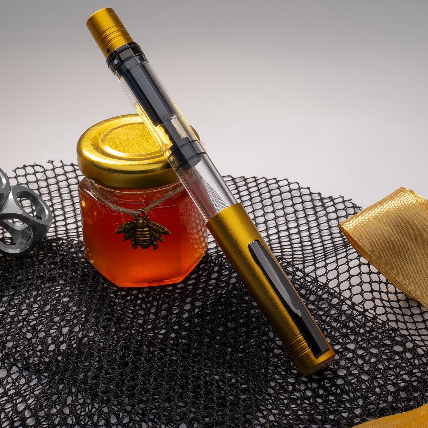 Monteverde MP1 Fountain Pen - Honey Yellow PVD - penpencilink