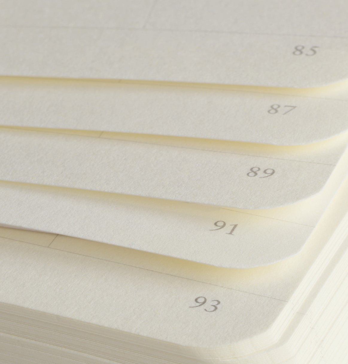LEUCHTTURM1917 RULED MASTER SLIM A4+ NOTEBOOK-(123 Pages) - DUSTY ROSE