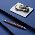 Pininfarina | Cambiano | Aluminium | Classic  Ethergraf metal alloy tip | Solid Wood Desk Stand
