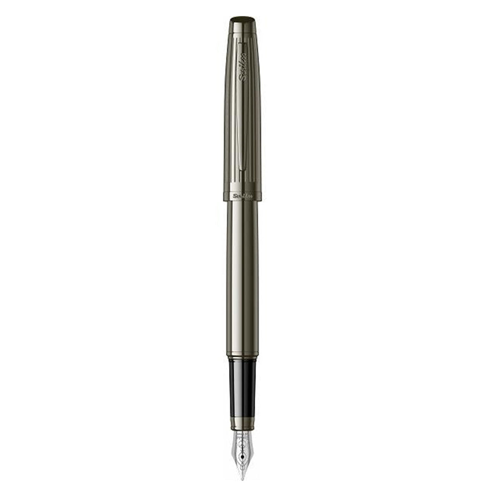 Scrikss Oscar 39 Medium nib Fountain Pen in Titanium TT