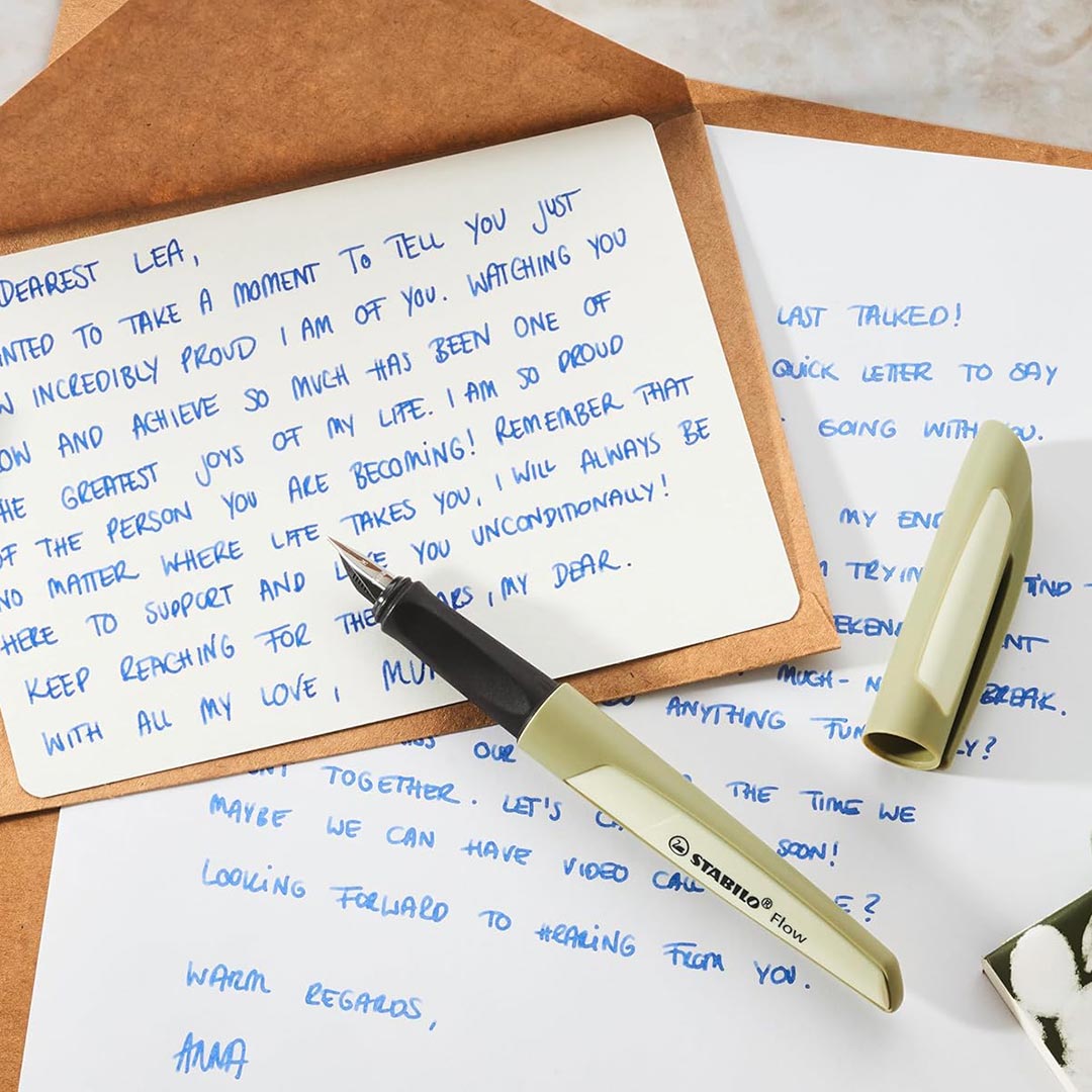 STABILO Flow Fountain Pen – Medium Nib, Khaki
