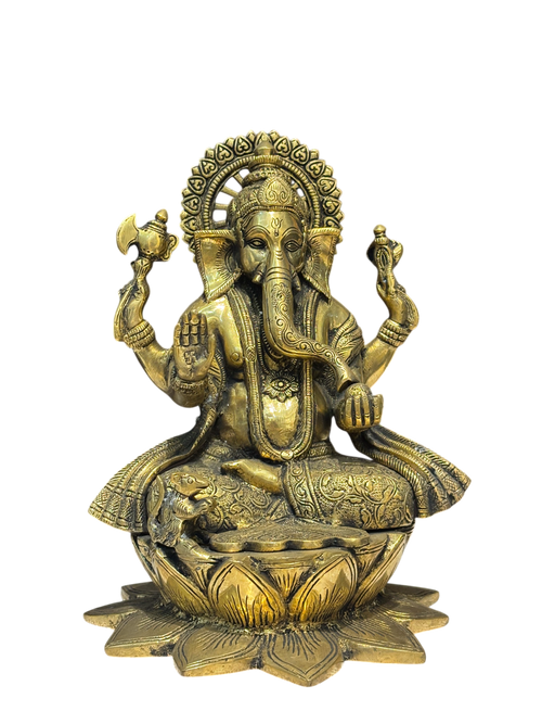 Antique Brass Finish Lord Ganesha Idol – Timeless Divine Elegance