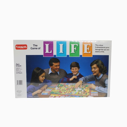 Hasbro Gaming The Game of Life Strategy Board Game for Families and Kids