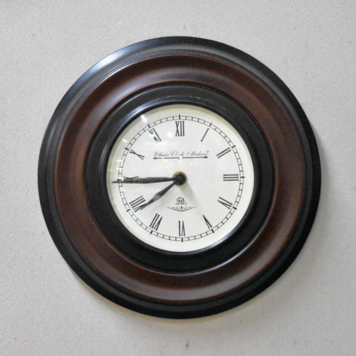 Classic Wooden Wall Clock ( 10 x 10 inches, Brown )