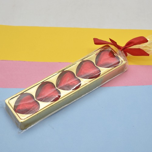 Chokocraze Chokobouquet Love Valentine Day Gift Pack Of Heart shape Chocolates Five Piece