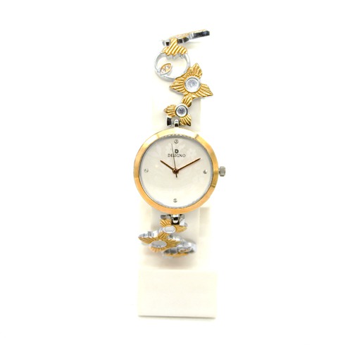 Luxury Women Golden Flower Bracelet Wrist Watch