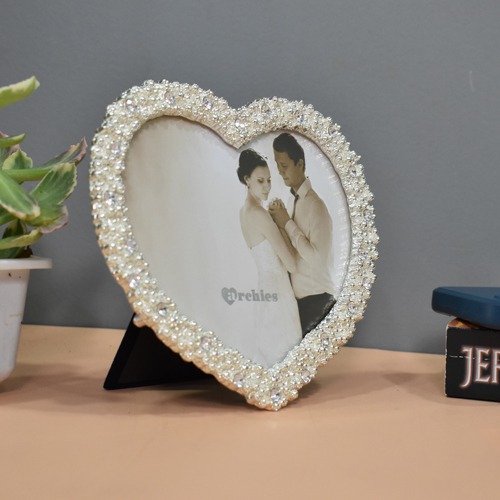 Silver Plated Heart Shaped Table Top  Photo Frame For Home and Office Decor