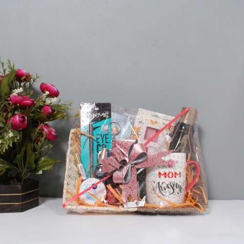 Mother's Day Special Gift Hamper For Your Mother