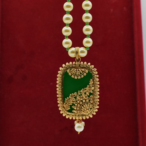 Pearl Neckless With Gold Pendant | Necklace Moti Mala Jewellery Set with Earrings for Women Girls