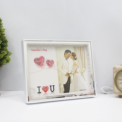 White Valentine Day Photo Frame With LED Lights ( Photo Size 5 x 7)