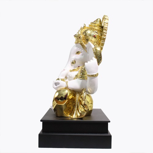 Pagadi Ganesh Idol For Home and Office Decor