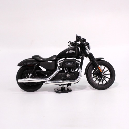 Black Motor Harley-Davidson Cycle