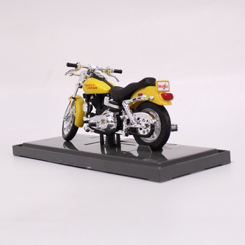 Harley Davidson 1977 FXS Low Rider (Yellow)