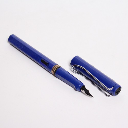 LAMY safari Blue Rollerball Pen Blue Refill