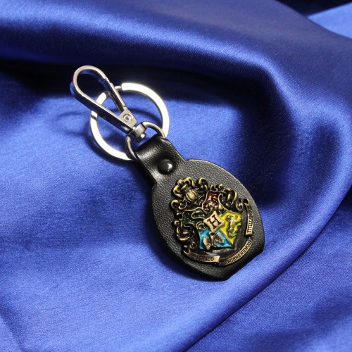 Harry Potter House Crest Metal Leather Keychain and Key ring