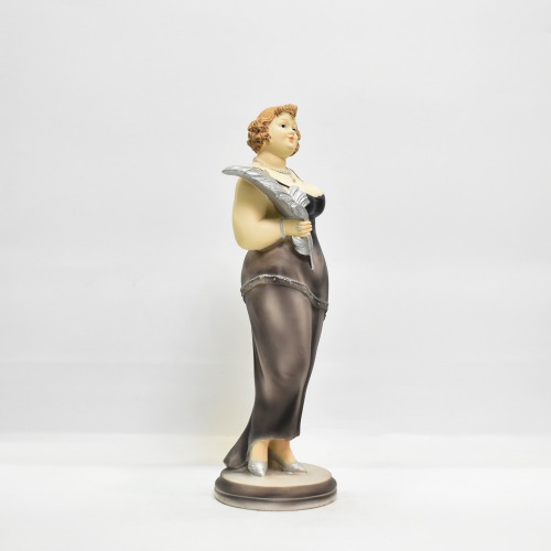 Resin Elegant Fat Lady in Dress Standing Collectable Figurine, Pearl & Black | Sculpture Resin Desktop Decor
