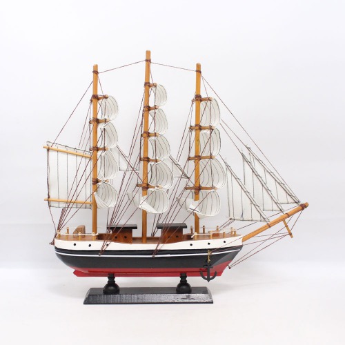 Antique Lucky Decorative Wooden Sailing Ship Showpiece Office Home Decoration Business Gifts