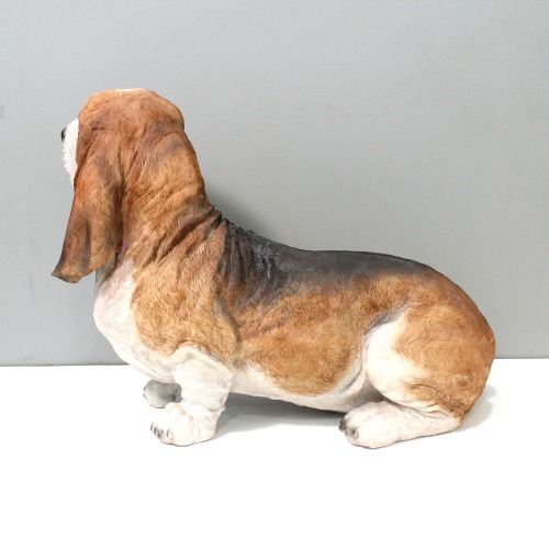 Basset Hound Dog Showpiece For Home Decor